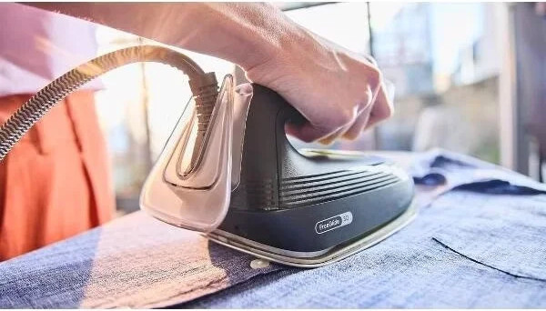 Изображение товара Утюг с парогенератором Braun 12830040-IS3257BK