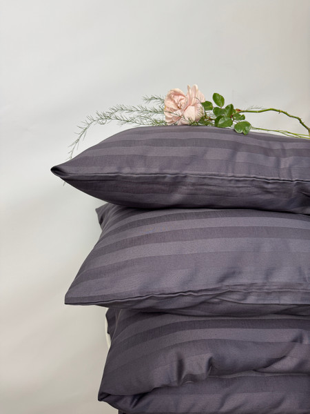 Изображение товара Комплект постельного белья Samsara Страйп-сатин Дуэт 50х70 (мокрый асфальт, простыня на резинке)