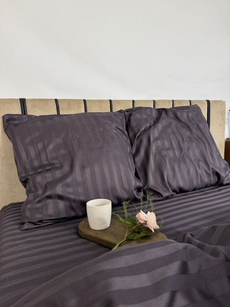 Изображение товара Комплект постельного белья Samsara Страйп-сатин Дуэт 50х70 (мокрый асфальт, простыня на резинке)