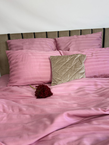 Изображение товара Комплект постельного белья Samsara Страйп-сатин 2сп 70х70 (пудра, простыня на резинке)