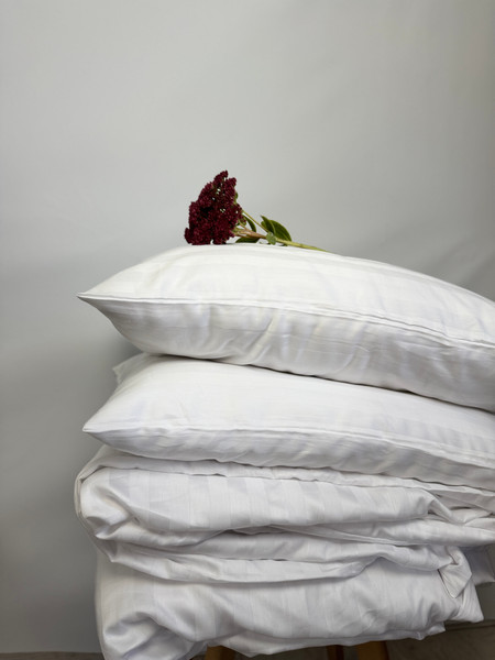 Изображение товара Комплект постельного белья Samsara Страйп-сатин 2сп 70х70 (белый, простыня на резинке)