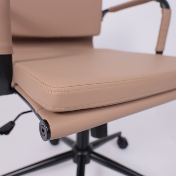 Изображение товара Кресло офисное AksHome Indigo LB (кофейный/черный)