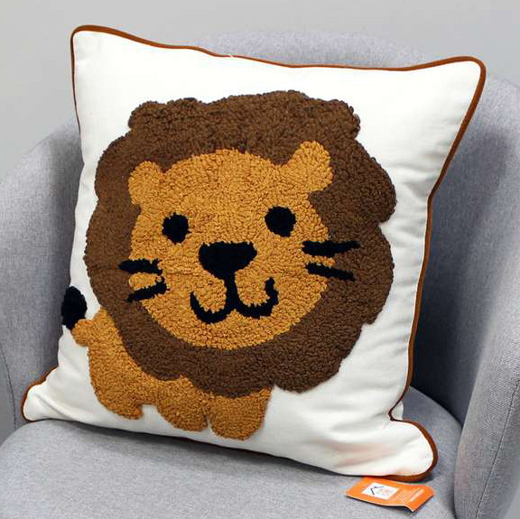 Изображение товара Наволочка декоративная MATEX Tufted Toys Львенок / ALEX-55 (белый/коричневый)