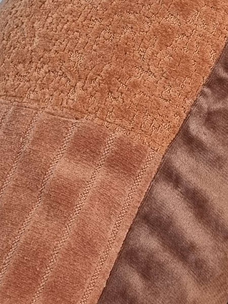 Изображение товара Наволочка декоративная MATEX Tufted Velvet / ALEX-47 (красно-коричневый)