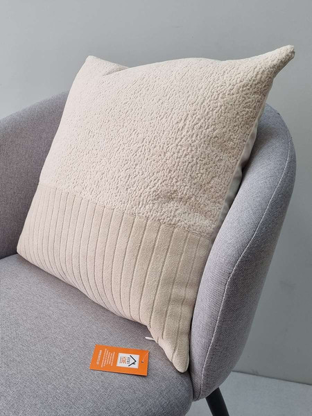 Изображение товара Наволочка декоративная MATEX Tufted Velvet / ALEX-45 (бежевый)