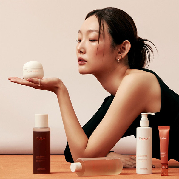 Изображение товара Крем для лица Fraijour Alchemic Ginsenoside Intense Firming Cream Красный женьшень (50мл)