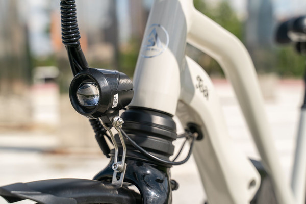 Изображение товара Электровелосипед Alpinebike City / ALPN_J23EU005_ES_M_W (M, серебристый)
