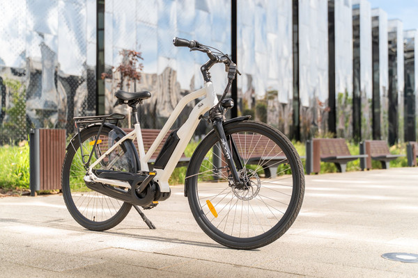 Изображение товара Электровелосипед Alpinebike City / ALPN_J23EU005_ES_M_W (M, серебристый)