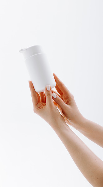 Изображение товара Дозатор для жидкого мыла AMBIENT Flux AFX033ABSWT (белый)