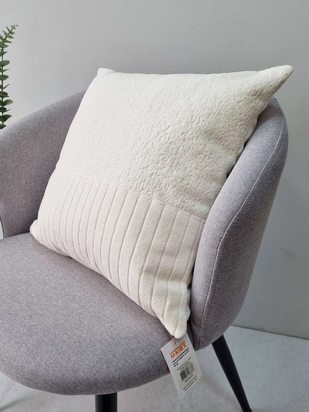 Изображение товара Наволочка декоративная MATEX Tufted Velvet ALEX-44 (молочный)