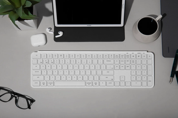 Изображение товара Клавиатура Keychron B6 Pro / B6P-K8-RU (белый)