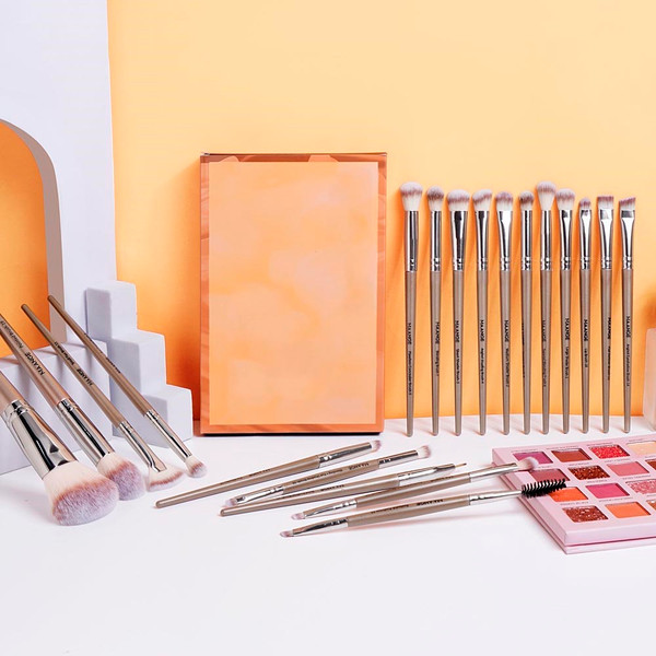 Изображение товара Набор кистей для макияжа Glamify 649901666A