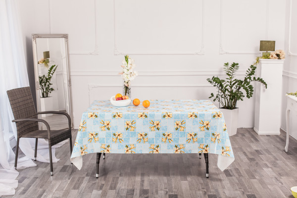 Изображение товара Скатерть Stolima Стольная 102-4 Лилия (140x140)