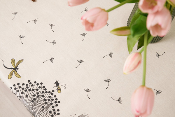 Изображение товара Скатерть Stolima Виниллайт 1003 Одуванчики (180x140)