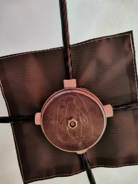 Изображение товара Палатка Пингвин Shelters MrFisher 2.0x2.0 2-слойная (белый/оранжевый)