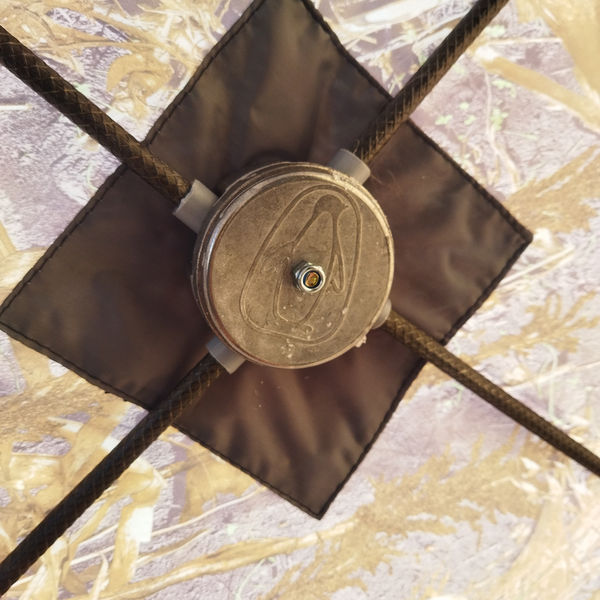 Изображение товара Палатка-баня Пингвин Shelters Призма Премиум 1-слойная Композит  (камуфляж)