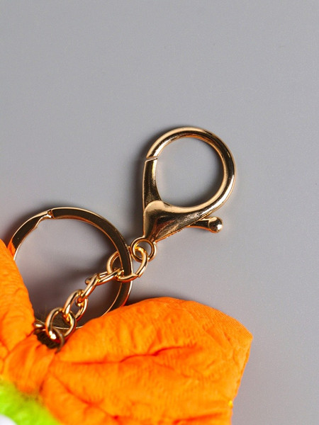 Изображение товара Брелок Sima-Land Пушистик на кольце. Чучундра с бантиком / 10904375 (салатовый)