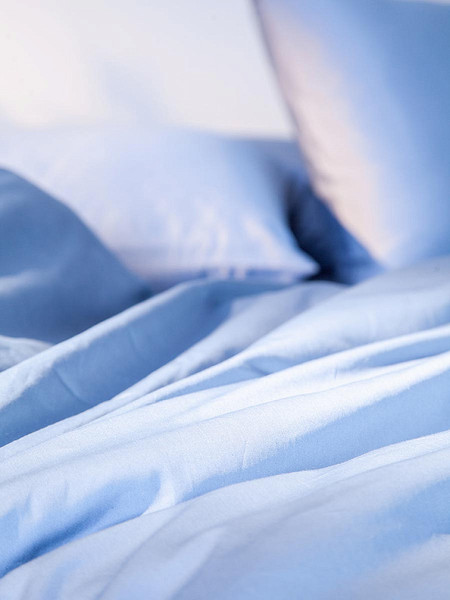 Изображение товара Пододеяльник с наволочками Tkano Essential / TK25-DC0003 (джинсово-синий)