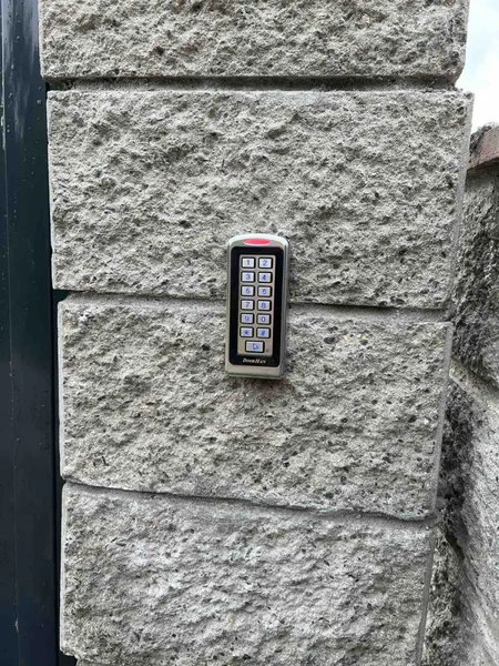 Изображение товара Кодонаборная панель DoorHan Keycode со встр.счит. карт