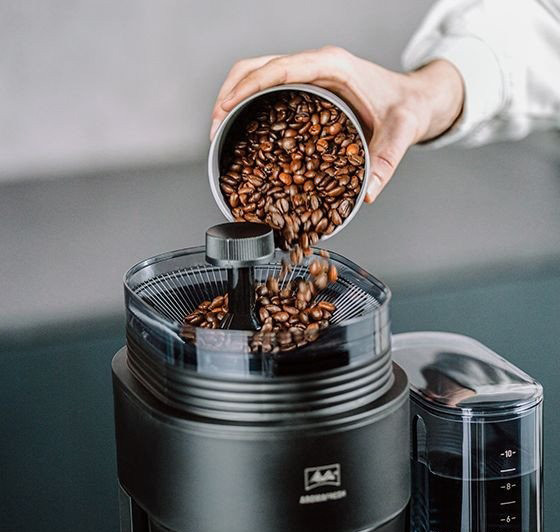 Изображение товара Капельная кофеварка Melitta Aromafresh 2 Grind & Brew 02.11.1030  (черный)