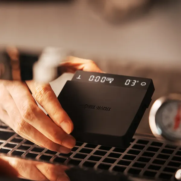 Изображение товара Кухонные весы MHW-3BOMBER Cube Coffee Scale 3.0 Micro / ES5788B (черные)