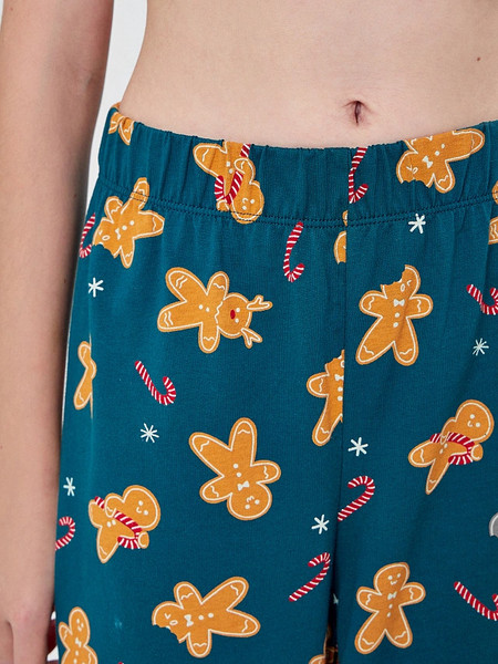 Изображение товара Штаны пижамные детские Mark Formelle 587001 (р.158-80, праздничные печеньки на зеленом)