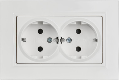 Изображение товара Розетка IEK Brite BR-R28-16-K01-F (белый)