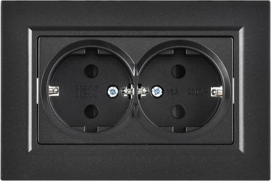 Изображение товара Розетка IEK Brite BR-R28-16-K02-F (черный)