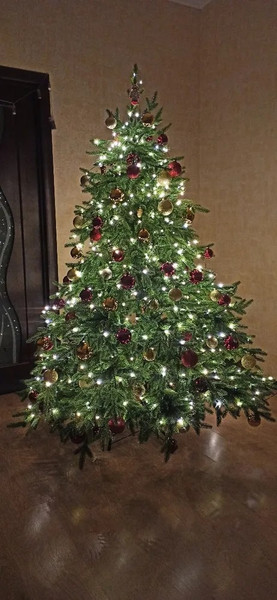 Изображение товара Ель искусственная Царь елка Раскидистая премиум РДП-240