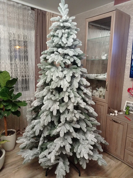 Изображение товара Ель искусственная Царь елка Афродита / АФР/ЗСН-210 (заснеженная)