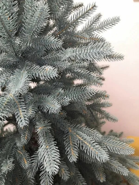 Изображение товара Ель искусственная Царь елка Адель / АДЛ/ГЛ-210 (голубой)