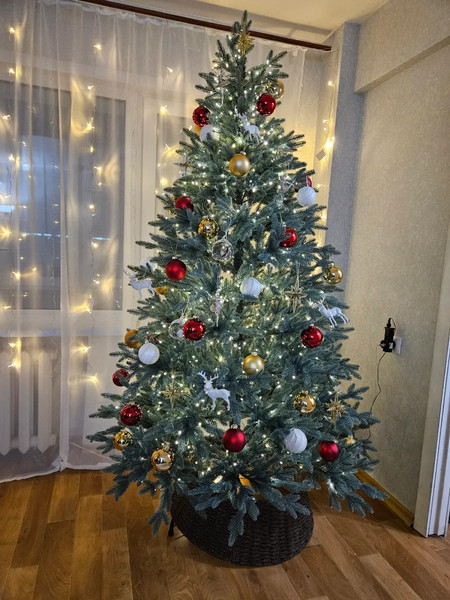 Изображение товара Ель искусственная Царь елка Адель / АДЛ/ГЛ-210 (голубой)