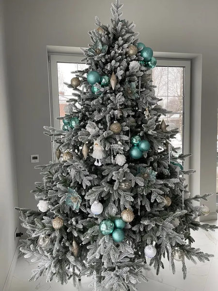 Изображение товара Ель искусственная Царь елка Раскидистая премиум заснеженная / РДП/ЗСНЖ-240