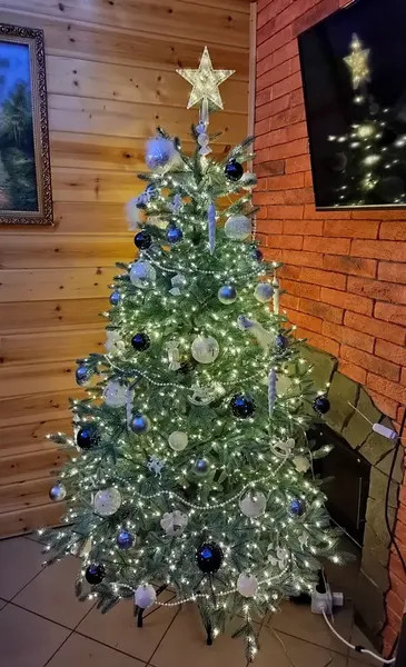 Изображение товара Ель искусственная Царь елка Адель / АДЛ/ГЛ-240 (голубой)