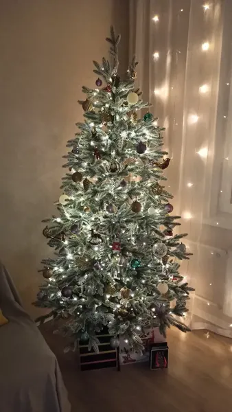 Изображение товара Ель искусственная Царь елка Фаворит / ФВР/ГЛ-ФЛ-225 (голубой флокированный)