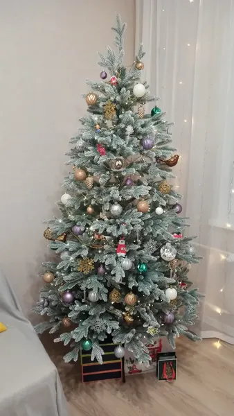 Изображение товара Ель искусственная Царь елка Фаворит / ФВР/ГЛ-ФЛ-225 (голубой флокированный)