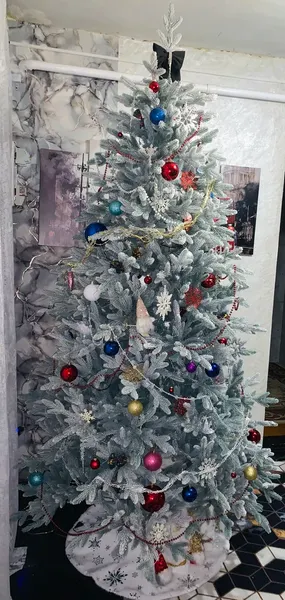 Изображение товара Ель искусственная Царь елка Фаворит / ФВР/ГЛ-ФЛ-225 (голубой флокированный)