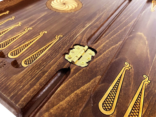 Изображение товара Набор настольных игр Ustyan Лоза 40 Шахматы, нарды / GU110-4