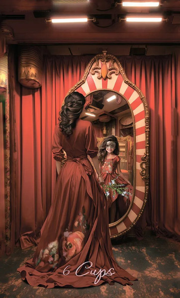 Изображение товара Гадальные карты Lo Scarabeo Таро Венецианского Цирка (9785919375845)