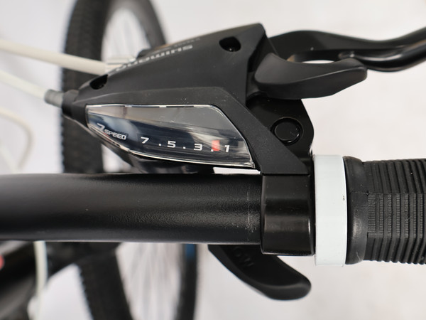 Изображение товара Велосипед BENETTI Prime 29 (18, глянцевый черный/синий, разобранный, в коробке)