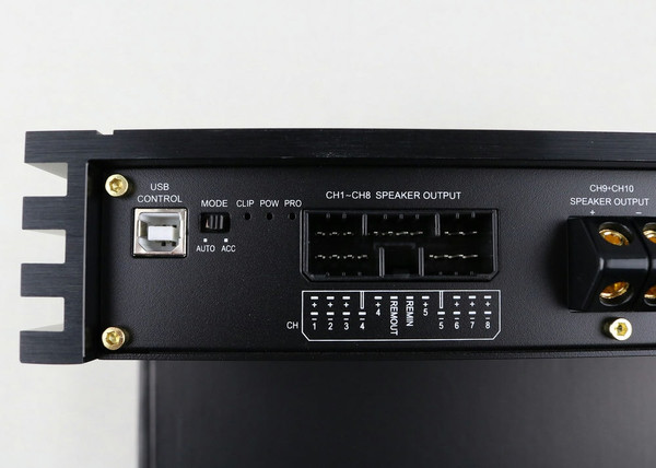 Изображение товара Автомобильный усилитель Awave DSP8.1