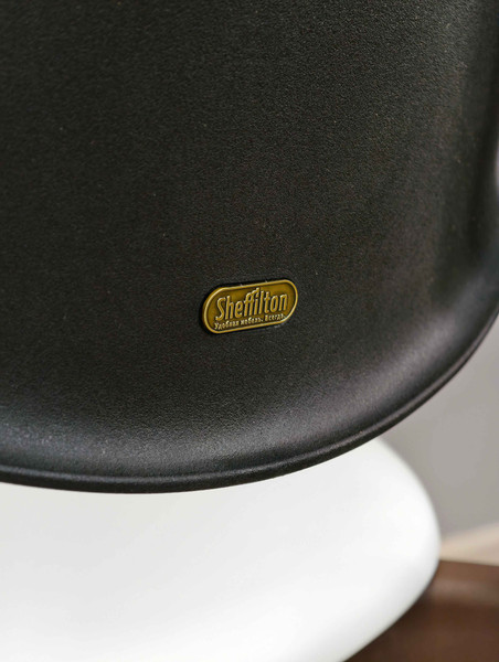 Изображение товара Стул Sheffilton SHT-S180 (черный/белый)