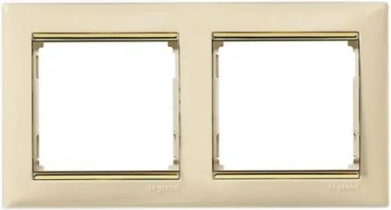 Рамка для выключателей и розеток Legrand Valena DIY / 695647 (слоновая кость/золото) — фото 3