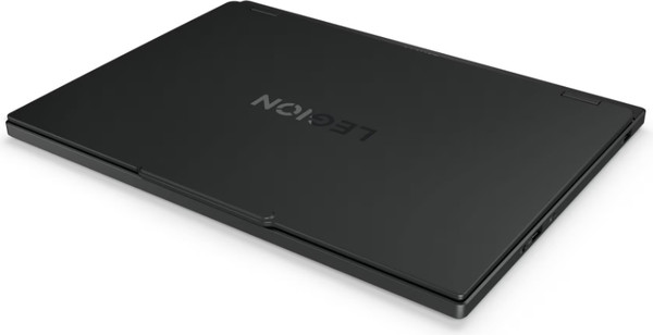 Изображение товара Игровой ноутбук Lenovo Legion 5 15IAX10 (83F0000GRK)