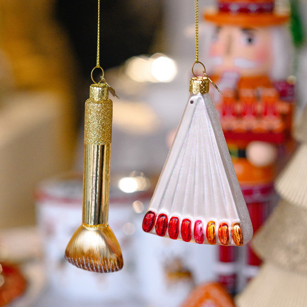 Изображение товара Елочная игрушка Vondels Кисть для макияжа / 1250101115014