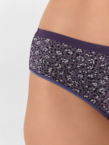 Изображение товара Трусы женские Mark Formelle 412427 (р.98, узор на фиолетовом)