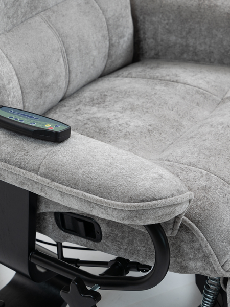 Изображение товара Массажное кресло Calviano 23 с пуфом (серый плюш)