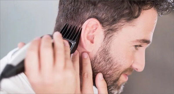 Изображение товара Машинка для стрижки волос Wahl Home Pro Deluxe 79305-1316