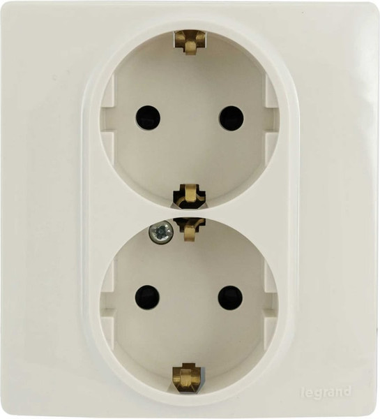 Изображение товара Розетка Legrand Etika 672372 (слоновая кость)