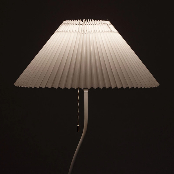 Изображение товара Торшер Arte Lamp A5069PN-1WH